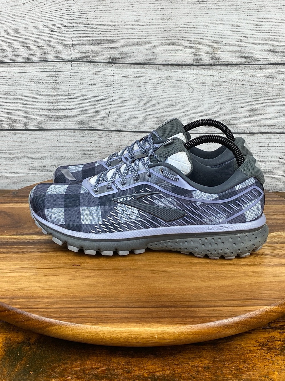 Brooks Ghost 12 Grey Plaid Running Shoes Women’s Sneaker Size 8.5 B